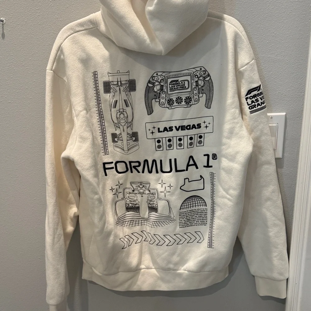 F1 Cream Logo Hoodie - Picture 2 of 4